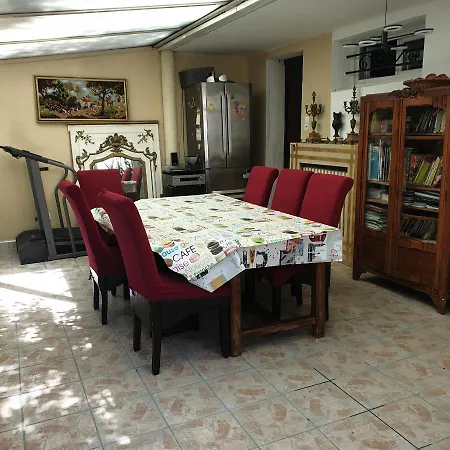 Rebecca Holiday home *